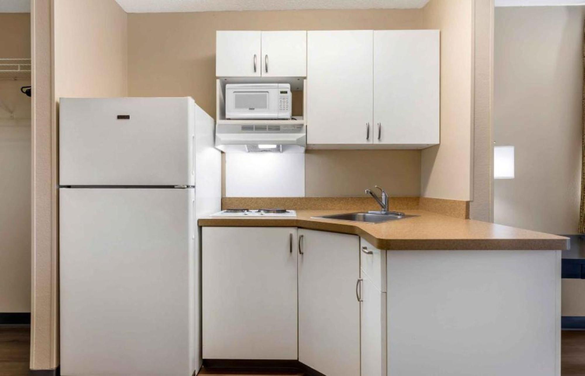 Extended Stay America Suites - Fort Worth - City View Exterior photo