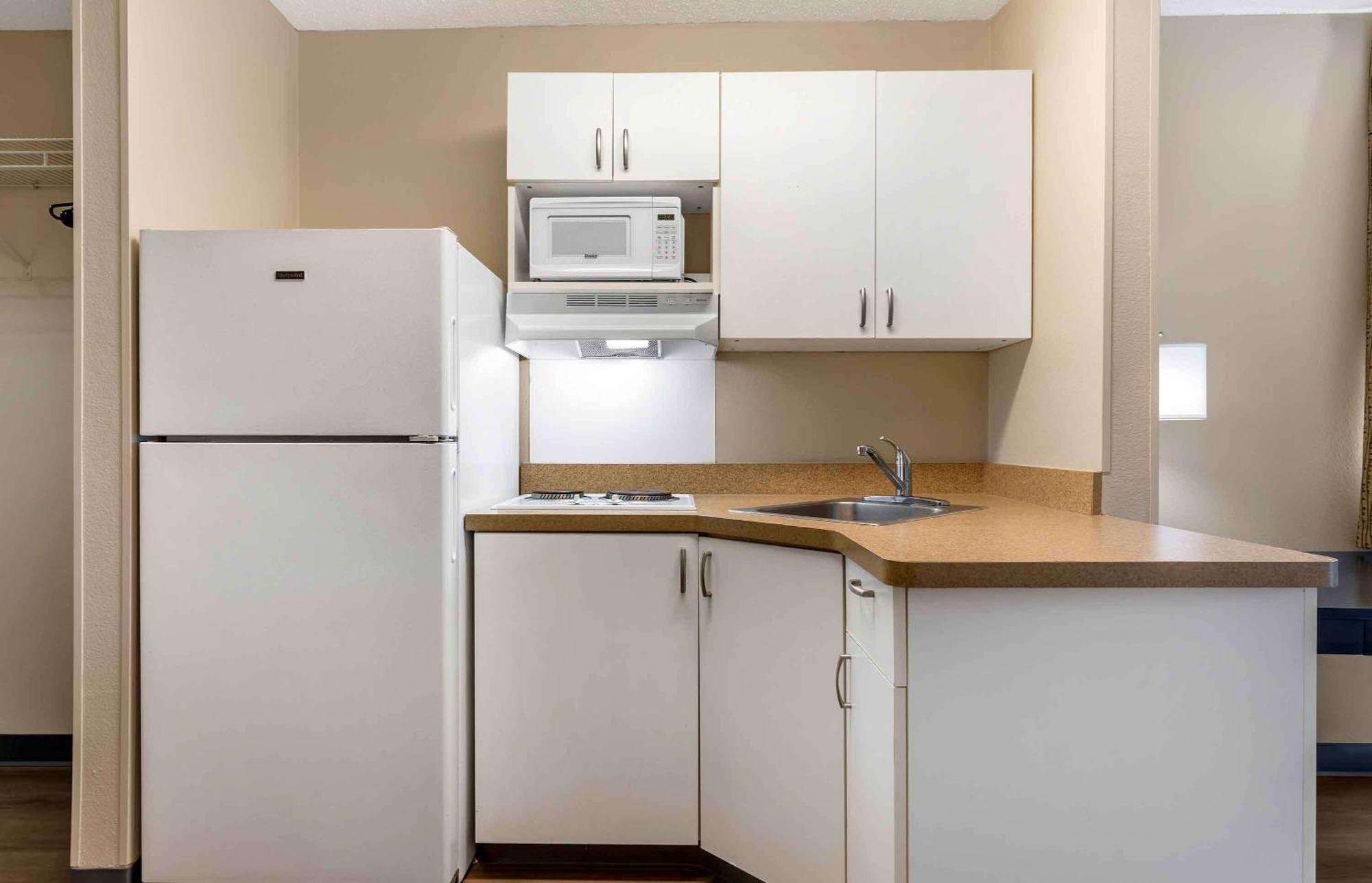 Extended Stay America Suites - Fort Worth - City View Exterior photo